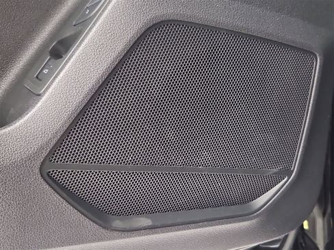 Used 2022 Audi Q3 2.0T Premium w/ Convenience Package image 32