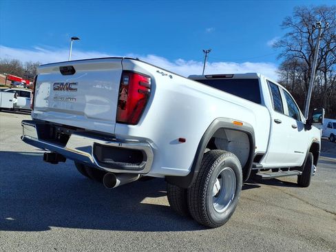 New 2026 GMC Sierra 3500 Pro w/ Convenience Package image 23