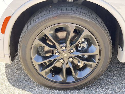 Used 2024 Dodge Durango R/T RWD image 14