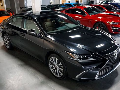 Used 2021 Lexus ES 250 w/ Premium Package image 74