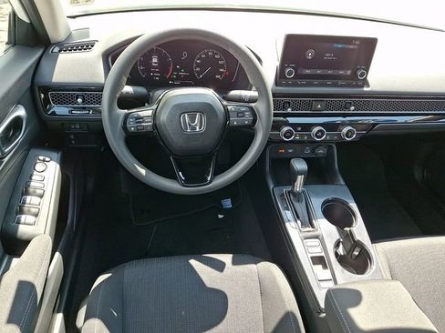 Used 2023 Honda Civic LX image 11