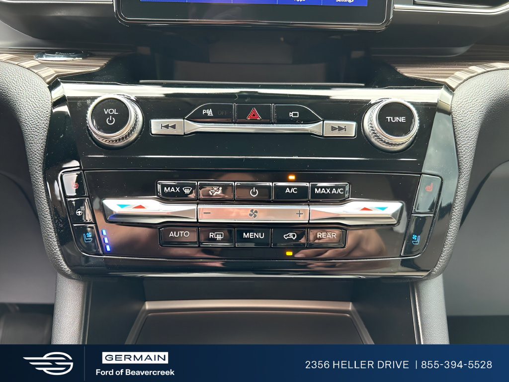 Used 2023 Ford Explorer Limited RWD image 19