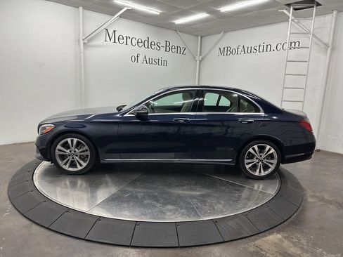 Used 2019 Mercedes-Benz C 300 Sedan image 4