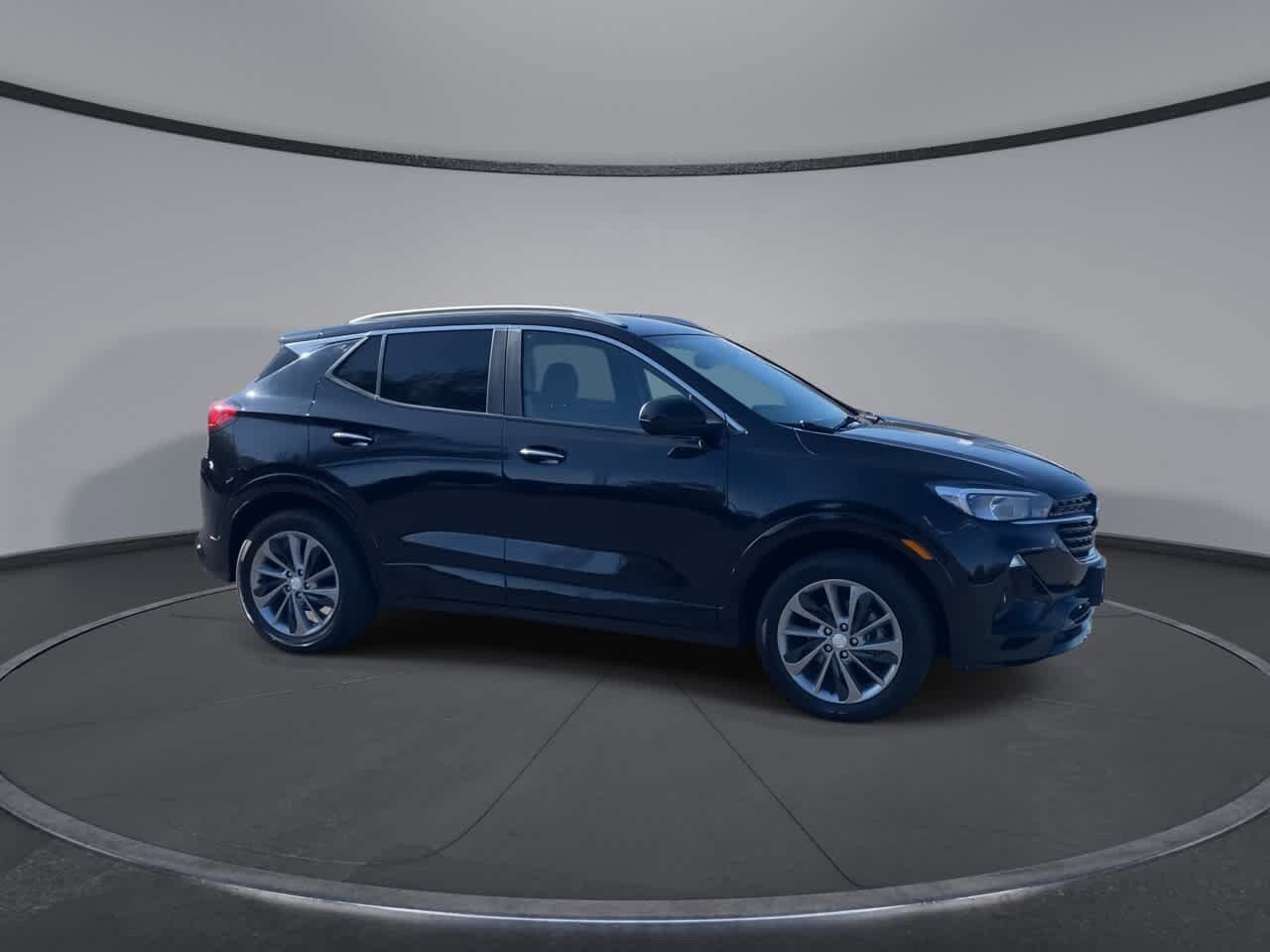 Used 2023 Buick Encore GX Select w/ Sport Touring Package AWD/4WD image 3