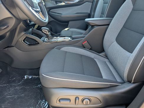 New 2026 Chevrolet TrailBlazer LT FWD image 6