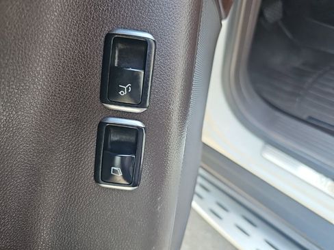 Used 2019 Mercedes-Benz GLS 450 4MATIC image 14