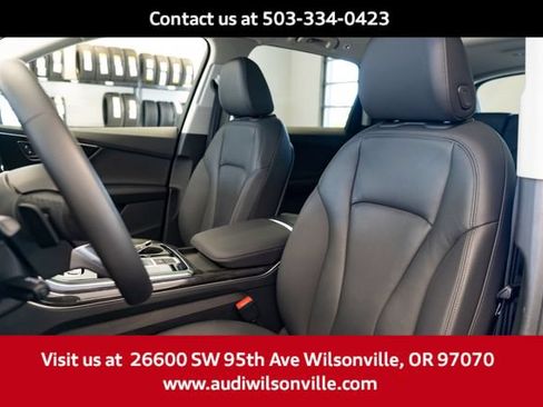 Used 2023 Audi Q7 3.0T Premium w/ Convenience Package AWD/4WD image 22