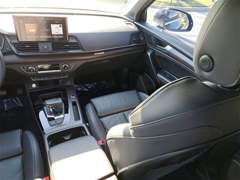 Certified 2023 Audi Q5 2.0T Premium Plus w/ Premium Plus Package image 25