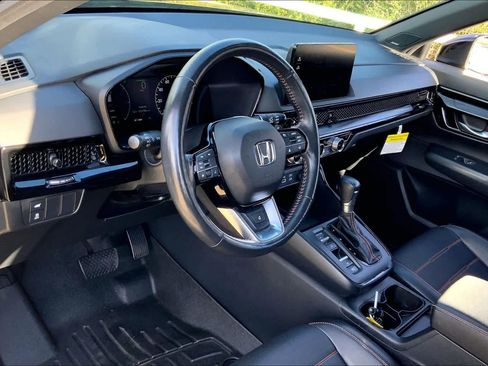 Used 2024 Honda CR-V Sport Touring image 17