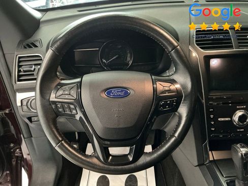 Used 2020 Chevrolet Corvette Stingray Preferred Cpe w/ 2LT Preferred Equipment Group RWD image 34