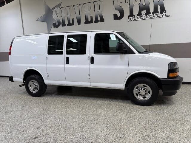 Used 2022 Chevrolet Express 2500 w/ Driver Convenience Package RWD image 33