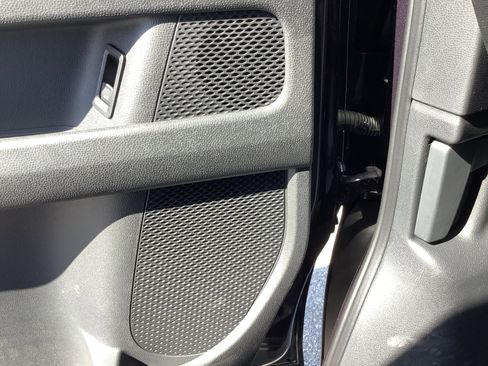 New 2025 Volkswagen ID. Buzz Pro S Plus AWD/4WD image 26