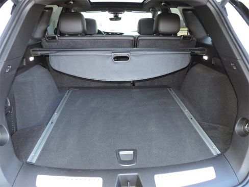 Certified 2023 Cadillac XT5 Sportv w/ Technology Package image 17