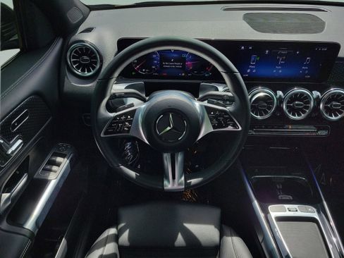 Certified 2024 Mercedes-Benz GLB 250 image 13