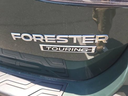 Used 2023 Subaru Forester Touring AWD/4WD image 18
