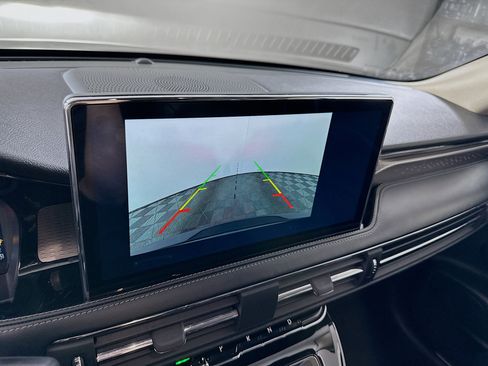 Used 2024 Lincoln Corsair Reserve image 22