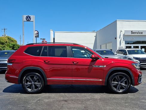 Certified 2021 Volkswagen Atlas SE w/ Panoramic Sunroof Package AWD/4WD image 7