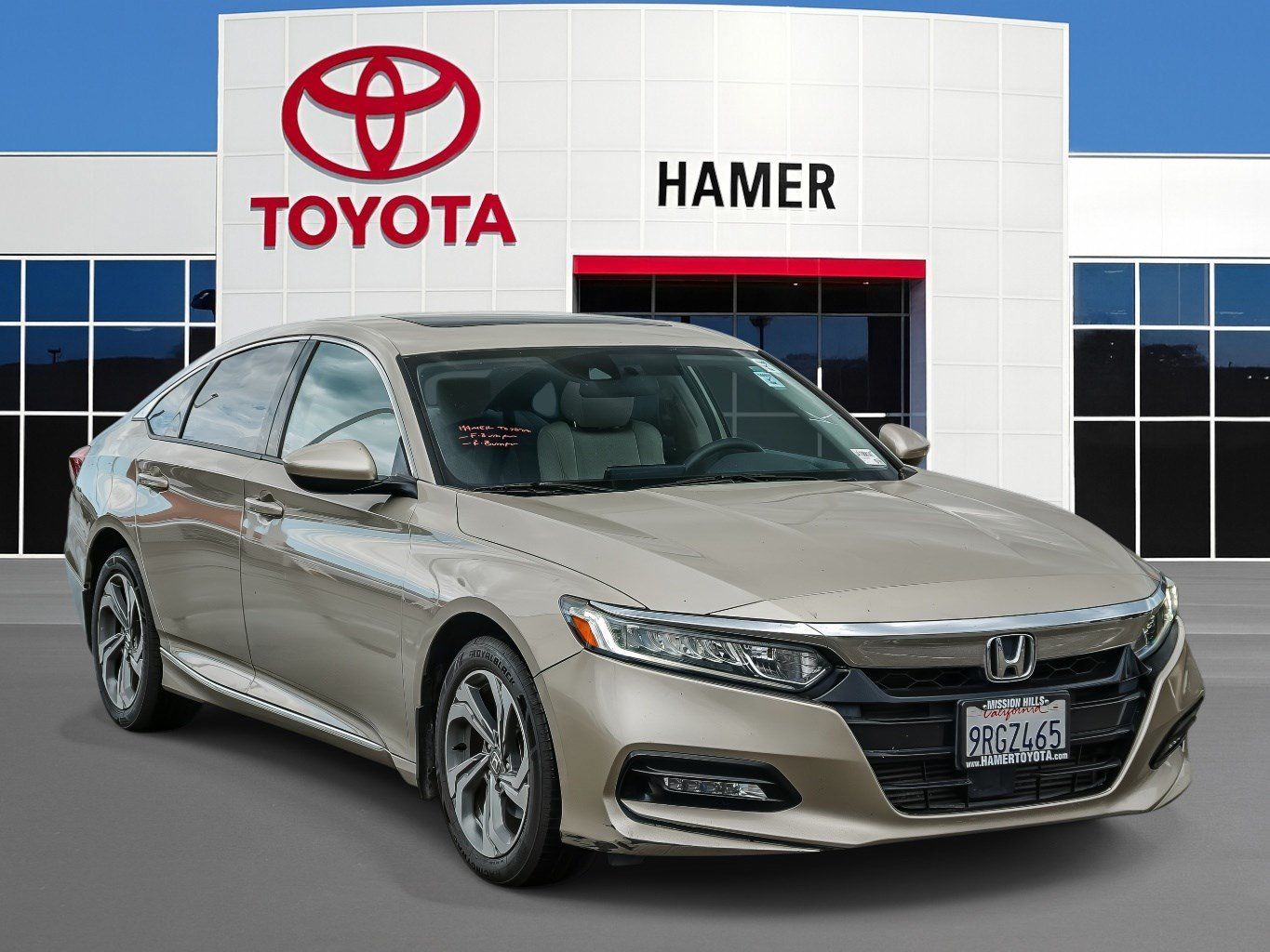 Used 2018 Honda Accord EX image 1