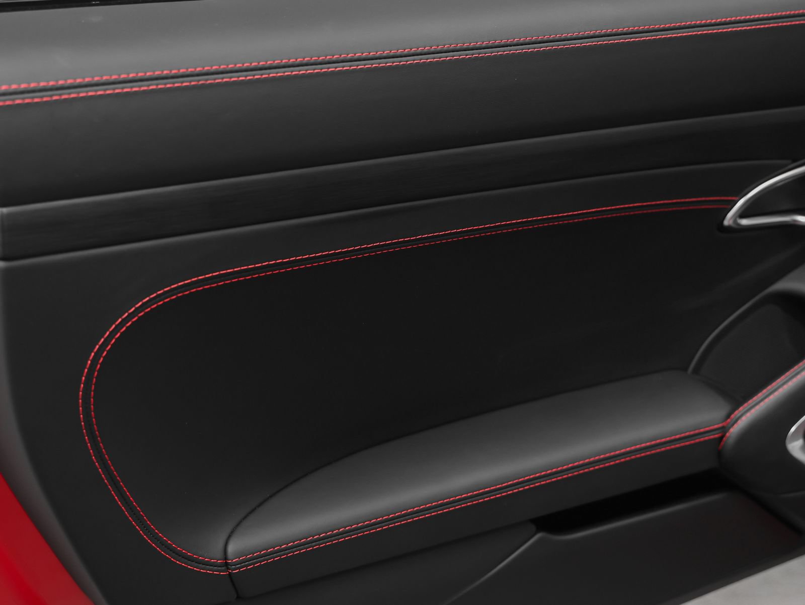 Certified 2025 Porsche 718 Cayman GTS RWD image 53