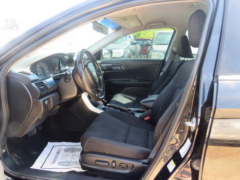 Used 2013 Honda Accord Sport image 10