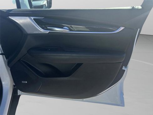 Used 2023 Cadillac XT5 Premium Luxury image 34