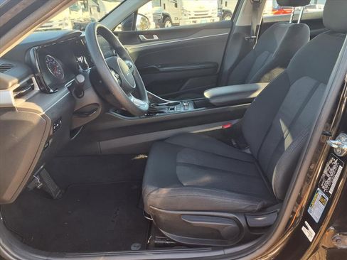 Used 2022 Kia K5 LXS image 8