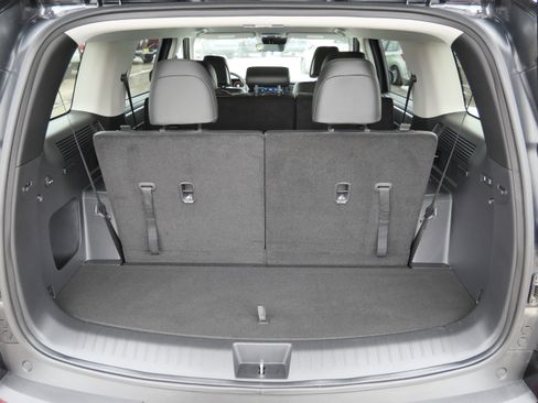 Certified 2025 Hyundai Santa Fe SEL image 18