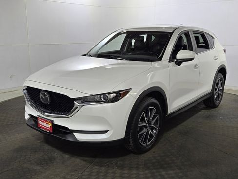 Used 2018 MAZDA CX-5 Touring w/ Preferred Equipment Package image 3