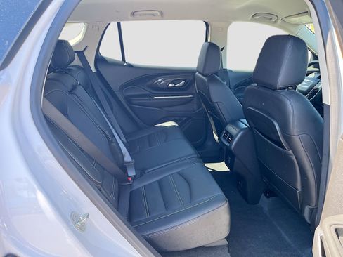 Used 2024 GMC Terrain Denali AWD/4WD image 28