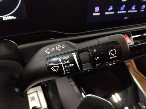 Used 2023 Kia Niro Wind w/ Wind Preserve Package image 17