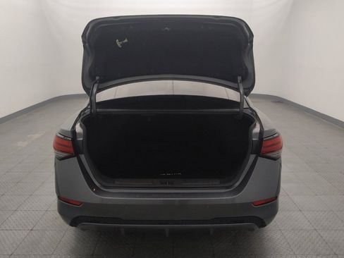 Used 2021 Nissan Sentra SV w/ Electronics Package image 29