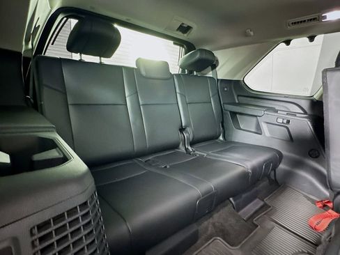 Used 2023 Toyota Sequoia Limited image 28