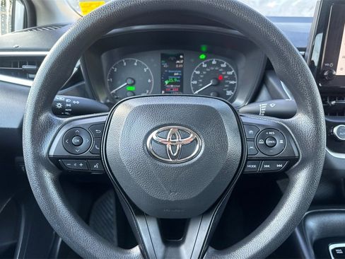 Certified 2023 Toyota Corolla LE image 22
