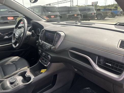 Used 2023 GMC Terrain AT4 w/ Infotainment Package II image 28