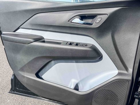 New 2027 Chevrolet Bolt LT w/ Comfort Package image 19