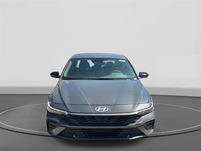 New 2026 Hyundai Elantra Sport FWD image 3