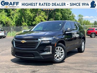 Used 2023 Chevrolet Traverse LS