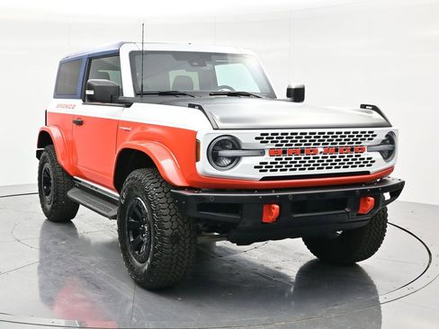 Used 2025 Ford Bronco Stroppe Edition AWD/4WD image 3