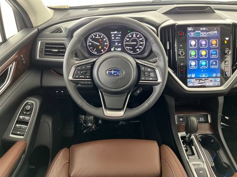Used 2024 Subaru Ascent Touring AWD/4WD image 15
