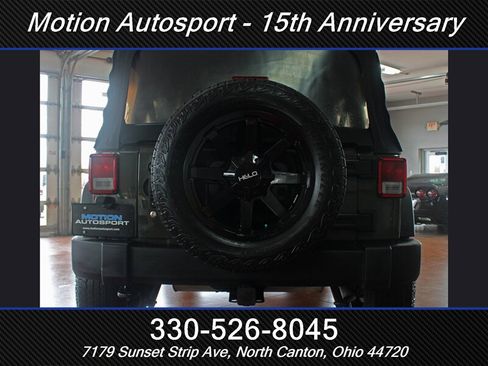 Used 2016 Jeep Wrangler Unlimited Sport w/ Quick Order Package 24S AWD/4WD image 9