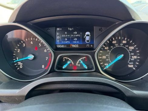 Used 2017 Ford Escape Titanium FWD image 16