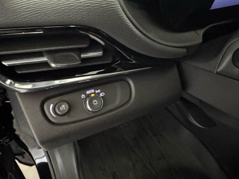 New 2026 Buick Envista Avenir FWD image 16