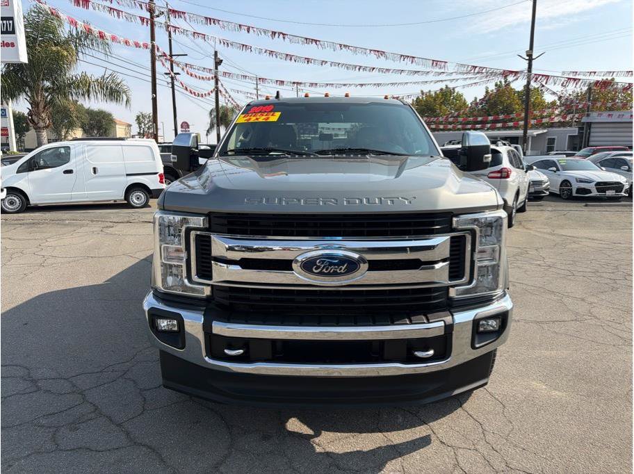 Used 2019 Ford F350 XLT w/ XLT Premium Package AWD/4WD image 18