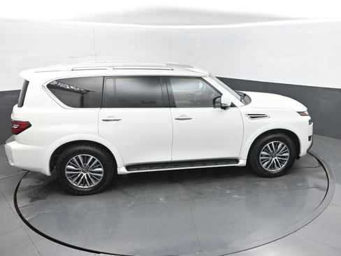 Used 2024 Nissan Armada SL w/ Captain's Chairs Package RWD image 36