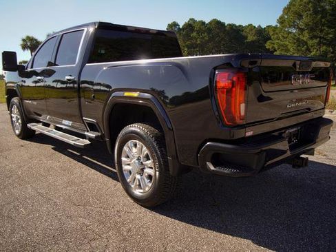Used 2020 GMC Sierra 2500 Denali w/ Denali Ultimate Package image 5