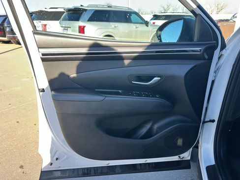 Used 2023 Hyundai Tucson SEL w/ Convenience Package image 10