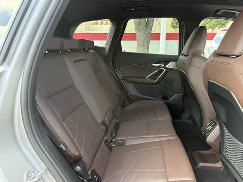 Used 2023 BMW X1 xDrive28i AWD/4WD image 33