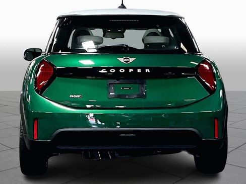 Used 2026 MINI Cooper 2-Door Hardtop image 4