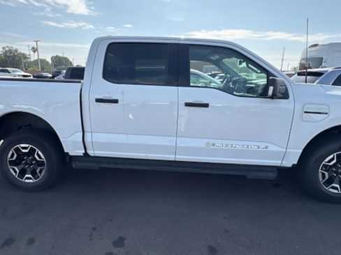 Certified 2022 Ford F150 Lightning XLT w/ Tow Technology Package AWD/4WD image 6