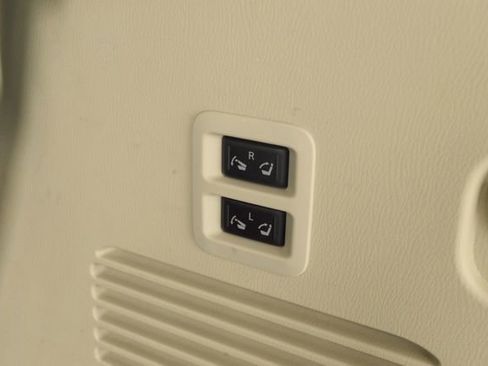 Used 2024 INFINITI QX80 Sensory image 42